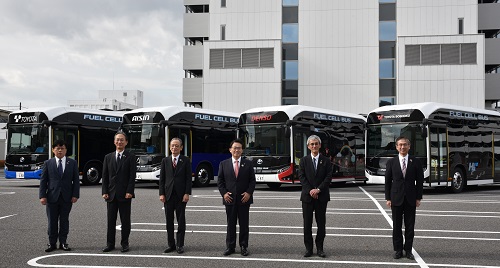 燃料電池バス