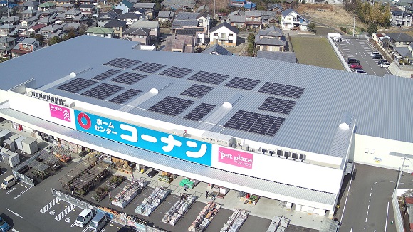 太陽光パネル全景