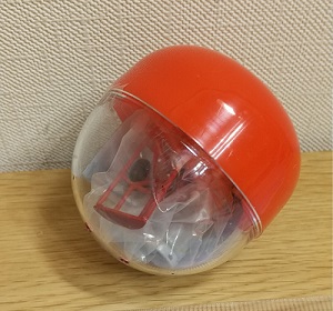 ガチャガチャ