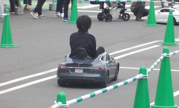 テスラスーパーサミット２０２２