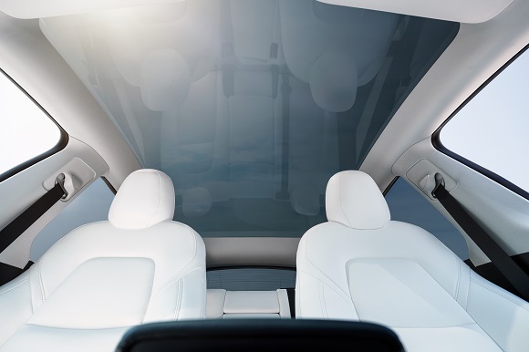 テスラモーターズ ジャパン、待望のミッドサイズSUV Tesla Model Y販売開始