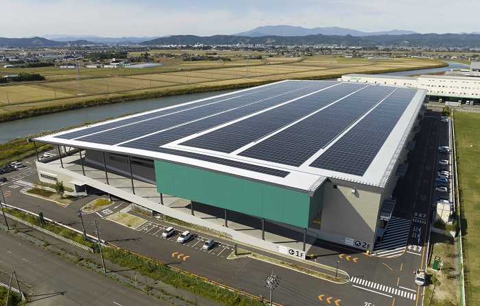 日本ベネックス、宮城県岩沼市で国内最大級の屋根借りメガソーラーを稼働