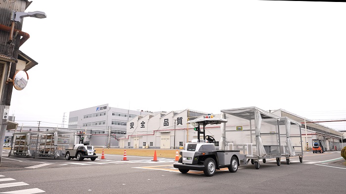 eve autonomy、自動運転EVを用いた無人搬送サービス提供を開始