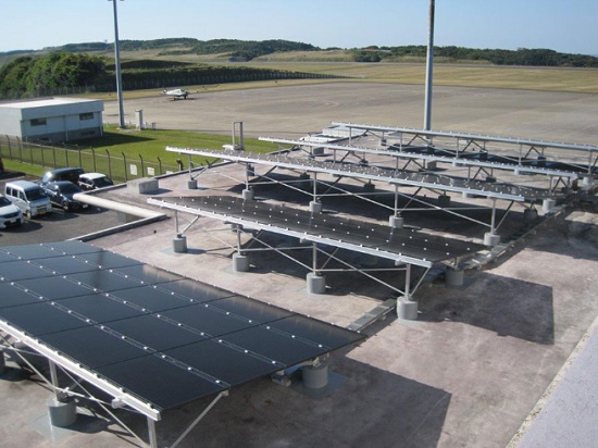 出光興産など、種子島空港で再エネ電力の施設内分別供給とEV充電実証を開始